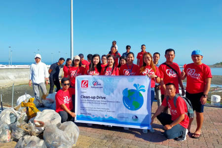 Robinsons Antique RLove volunteers participate in 2 Adopt-an-Estèro clean- up drives in PC Beachside and Sibalom NIA Canal