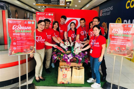RLove and Robinsons Malls Launch Christmas Donation Drive in Pasig