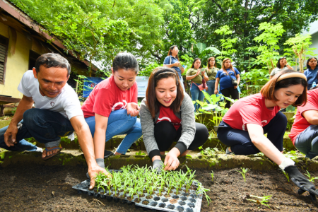RLove Develops Vegetable Garden for Feeding Program at Pineda Elementary School, Pasig