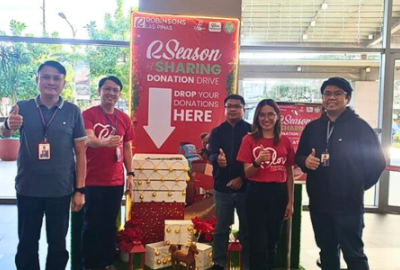 RLove and Robinsons Malls Create In-Mall Booth for Christmas Donation Drive in Las Piñas
