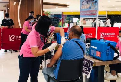 Robinsons Malls now serves as Vaccination Hub in Luzon, Visayas, and Mindanao