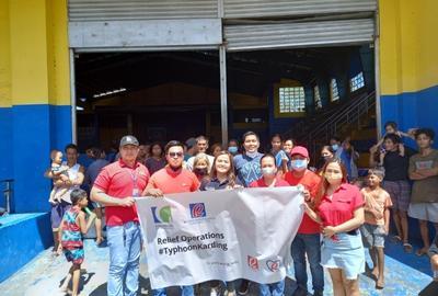 Robinsons Gapan and Gokongwei Brothers Foundation impart relief packs post Typhoon Karding