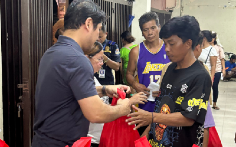 R Tulong x Galleria South